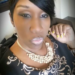 Meet your Posher, Alisha